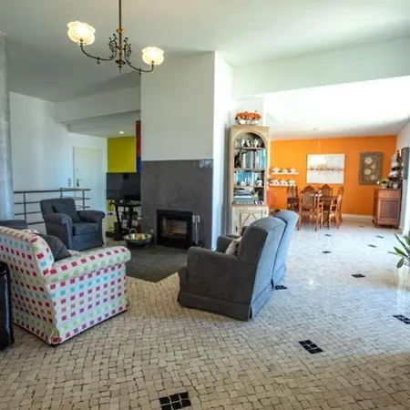Palmeira Sao Bernardino ヴィラ